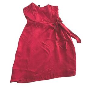 EXPRESS Red Strapless Sweetheart Neckline Ruched Detail Mini Dress Size 2